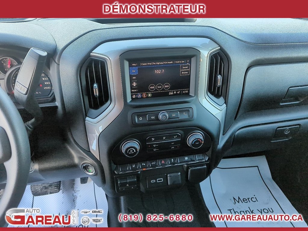 Chevrolet Silverado 2500 HD  2026 à Val-d'Or, Québec - 14 - w1024h768px