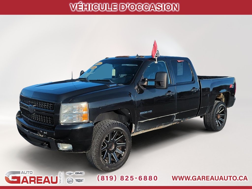 2010 Chevrolet Silverado 2500HD in Val-d'Or, Quebec - 1 - w1024h768px