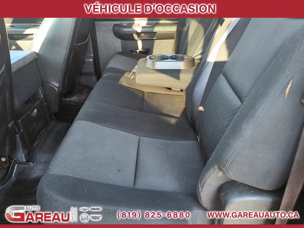 2010 Chevrolet Silverado 2500HD in Val-d'Or, Quebec - 22 - w1024h768px