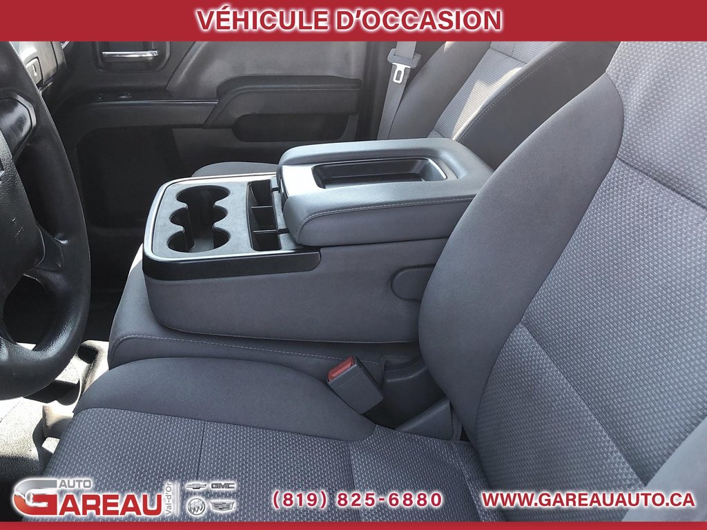 2015 Chevrolet Silverado 2500HD in Val-d'Or, Quebec - 12 - w1024h768px