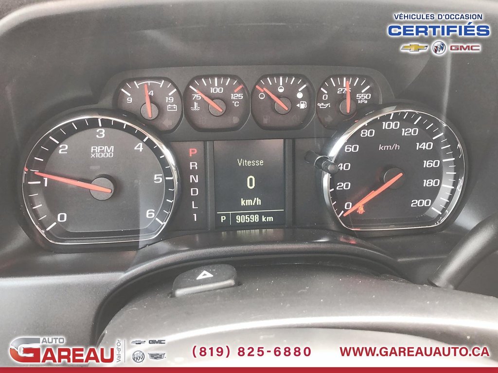 2018 Chevrolet Silverado 2500HD in Val-d'Or, Quebec - 16 - w1024h768px