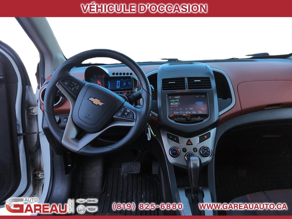 2014 Chevrolet Sonic in Val-d'Or, Quebec - 10 - w1024h768px
