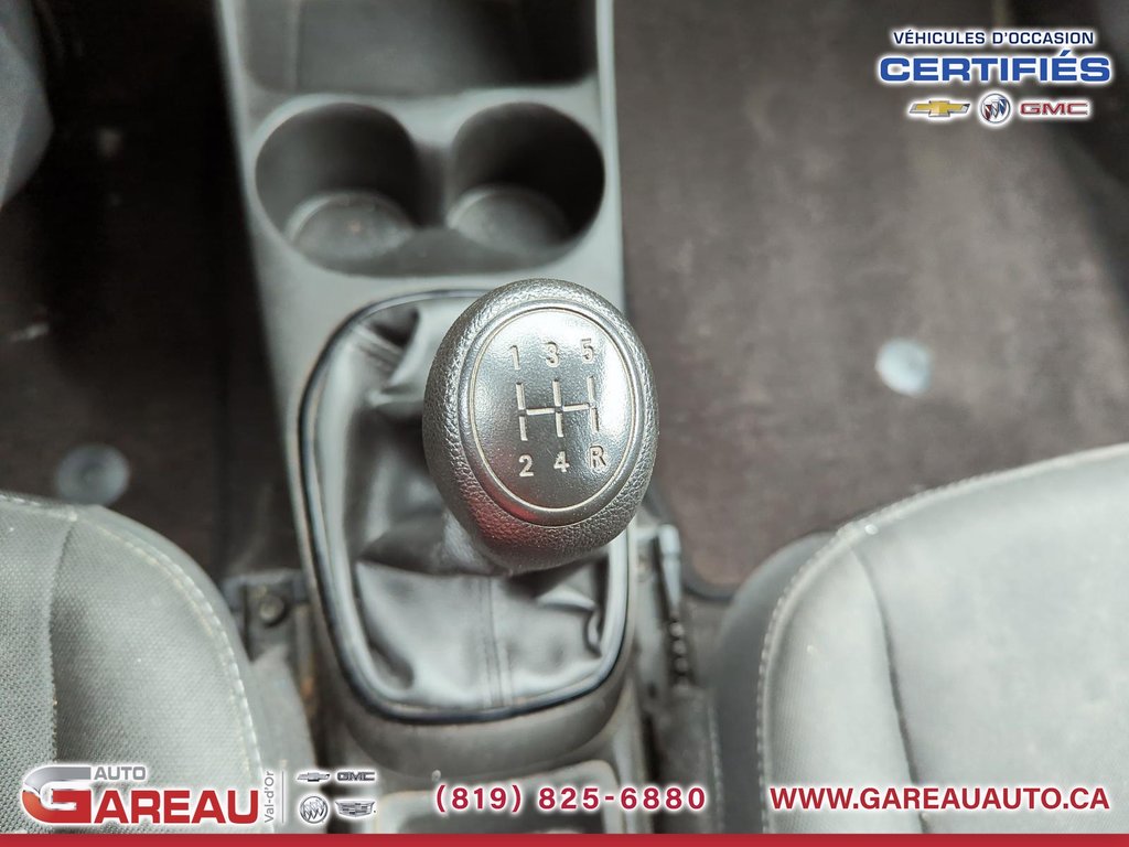 2017 Chevrolet Spark in Val-d'Or, Quebec - 15 - w1024h768px