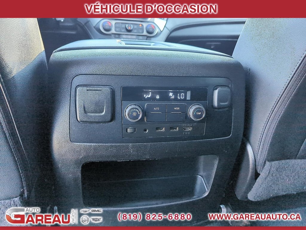 Chevrolet Suburban  2017 à Val-d'Or, Québec - 27 - w1024h768px