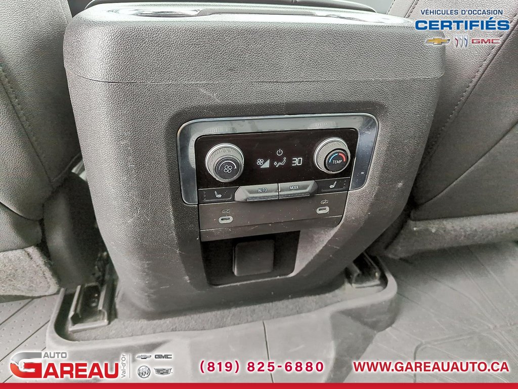 Chevrolet Suburban  2022 à Val-d'Or, Québec - 25 - w1024h768px