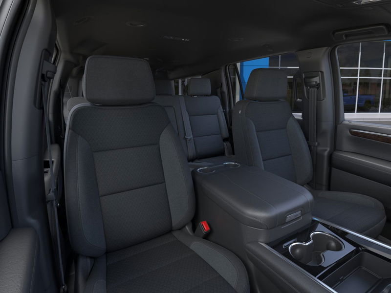 Chevrolet Suburban  2025 à Val-d'Or, Québec - 6 - w1024h768px