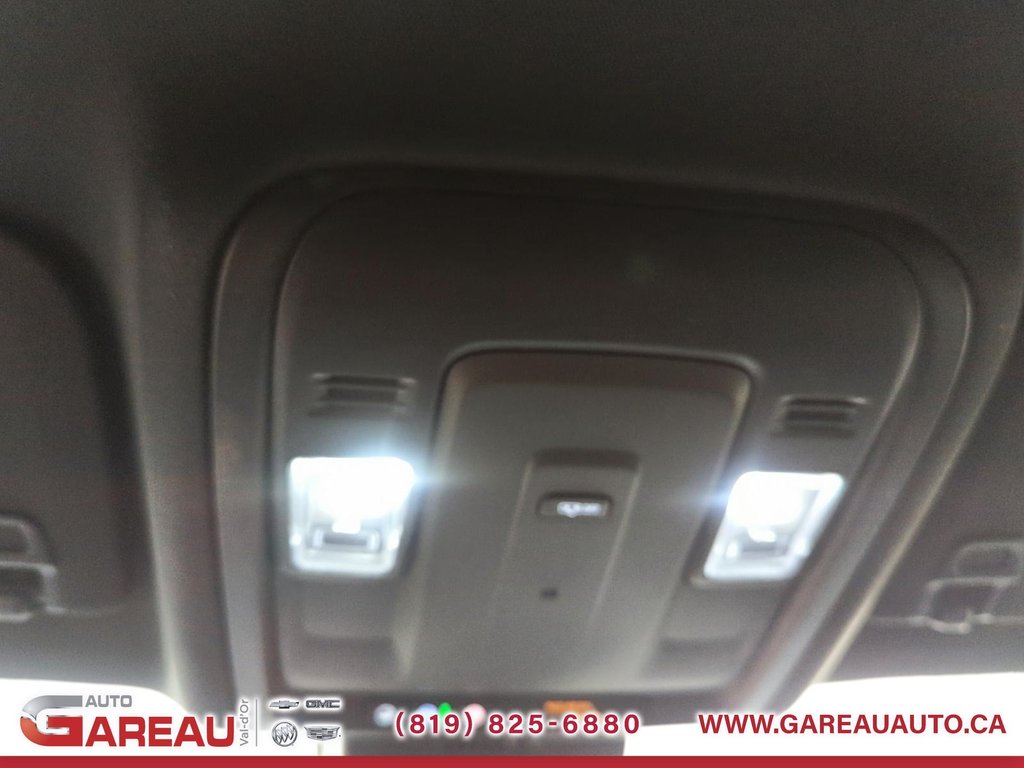 2025 Chevrolet Tahoe in Val-d'Or, Quebec - 17 - w1024h768px