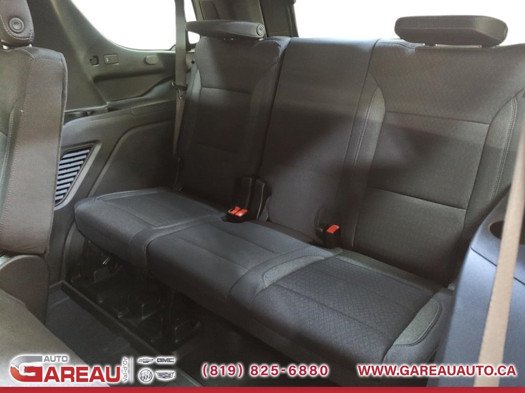 2025 Chevrolet Tahoe in Val-d'Or, Quebec - 21 - w1024h768px