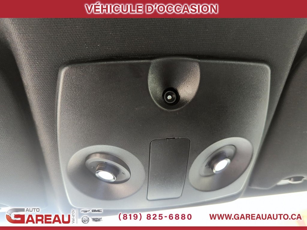 2011 Chrysler 200 in Val-d'Or, Quebec - 16 - w1024h768px