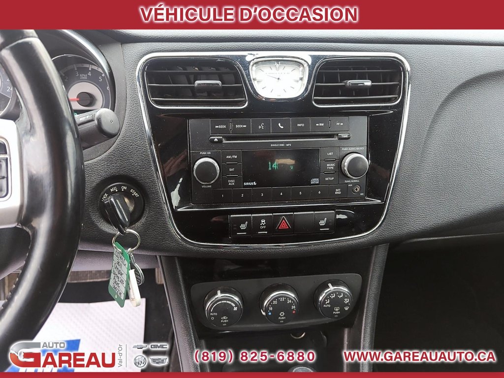 2011 Chrysler 200 in Val-d'Or, Quebec - 17 - w1024h768px