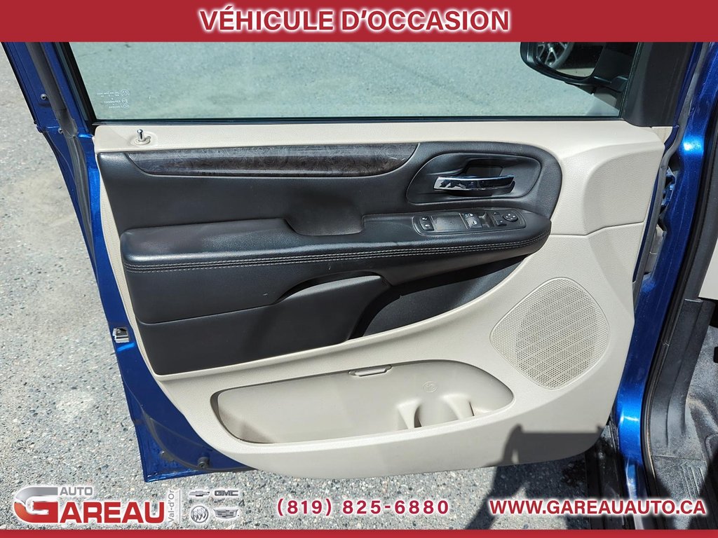2013 Dodge Grand Caravan SXT in Val-d'Or, Quebec - 11 - w1024h768px