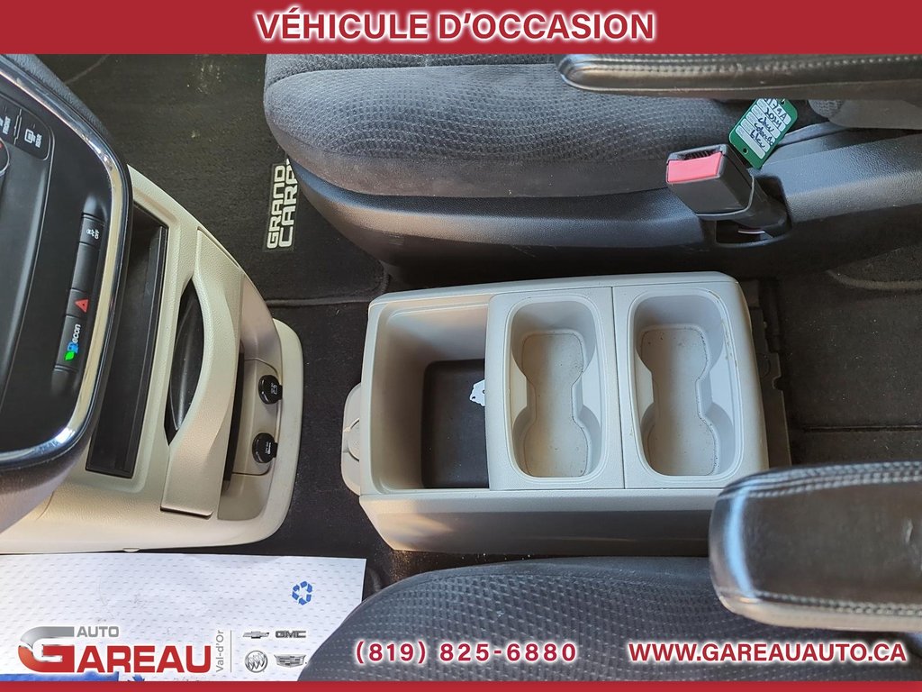 2013 Dodge Grand Caravan SXT in Val-d'Or, Quebec - 10 - w1024h768px