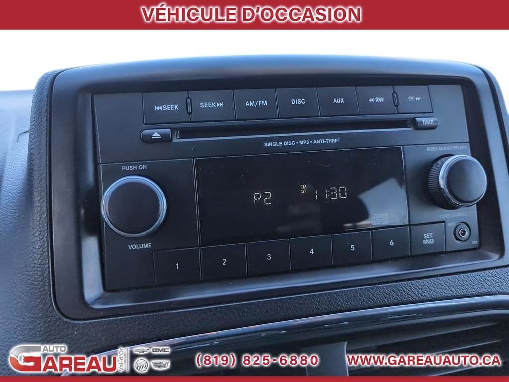 2013 Dodge Grand Caravan SXT in Val-d'Or, Quebec - 18 - w1024h768px