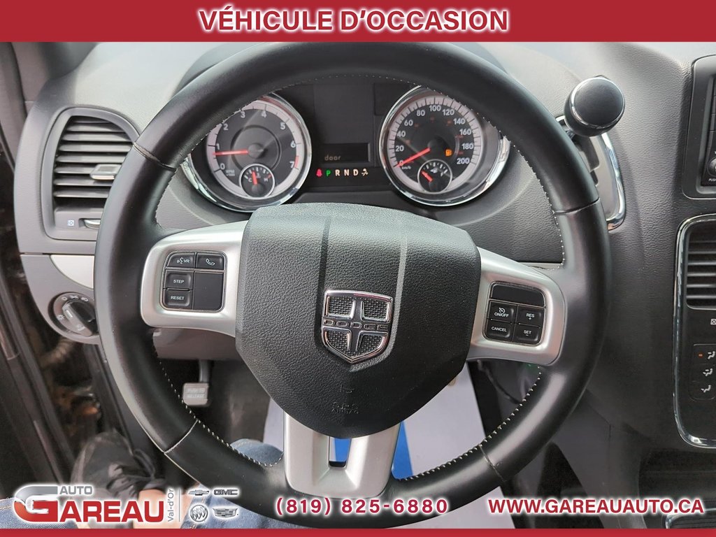 2017 Dodge Grand Caravan in Val-d'Or, Quebec - 12 - w1024h768px