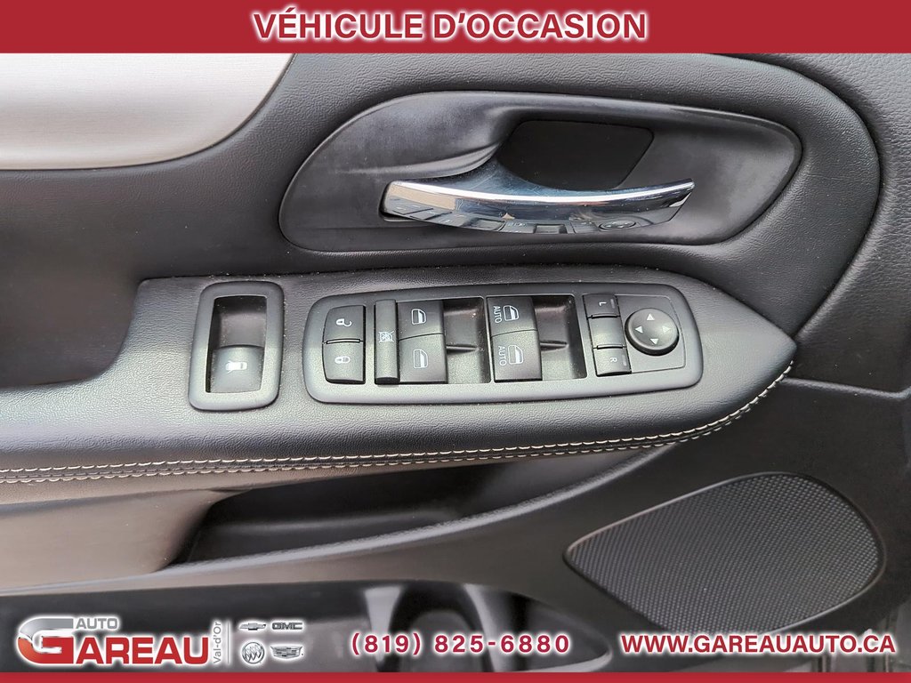 2017 Dodge Grand Caravan in Val-d'Or, Quebec - 11 - w1024h768px