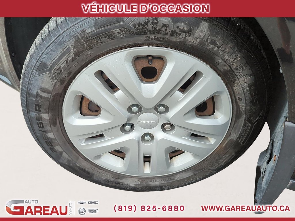 2017 Dodge Grand Caravan SXT in Val-d'Or, Quebec - 7 - w1024h768px