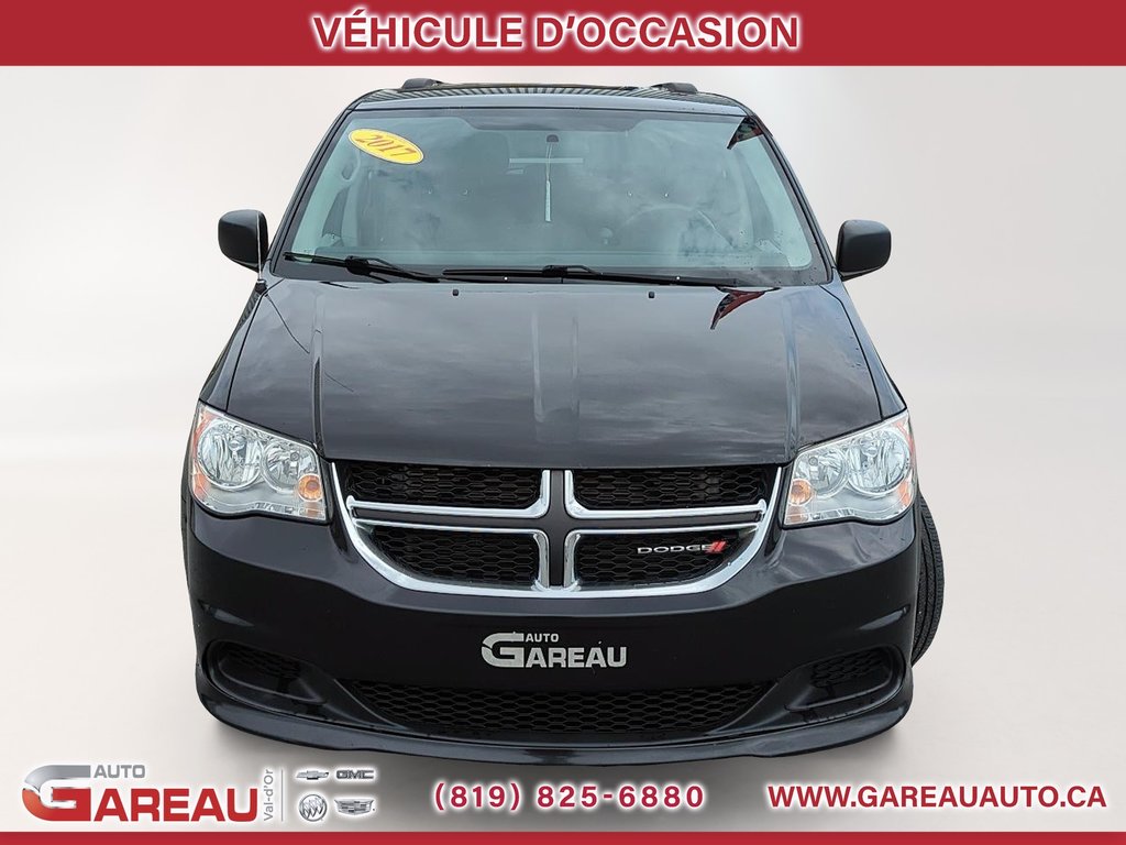 2017 Dodge Grand Caravan SXT in Val-d'Or, Quebec - 2 - w1024h768px