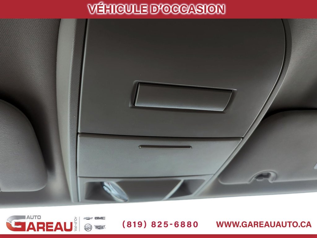 2017 Dodge Grand Caravan SXT in Val-d'Or, Quebec - 17 - w1024h768px