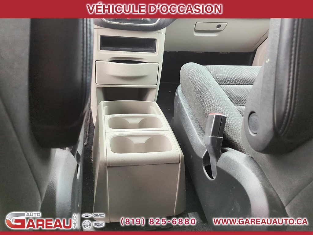 2017 Dodge Grand Caravan SXT in Val-d'Or, Quebec - 10 - w1024h768px
