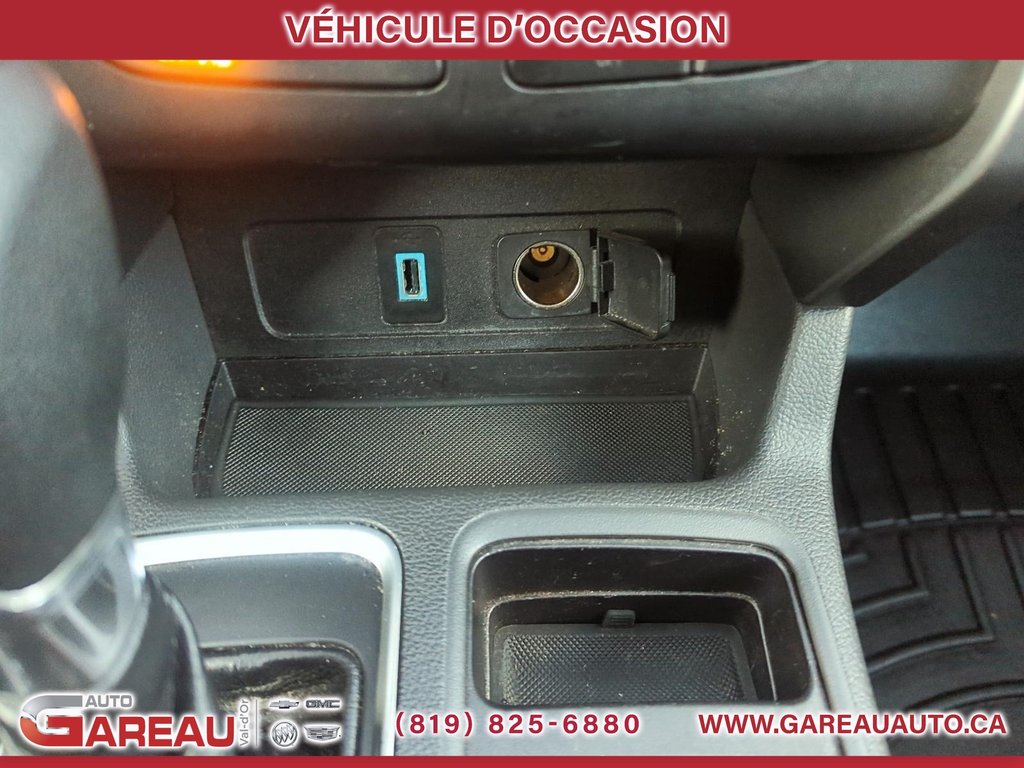 2017 Ford Escape SE in Val-d'Or, Quebec - 20 - w1024h768px