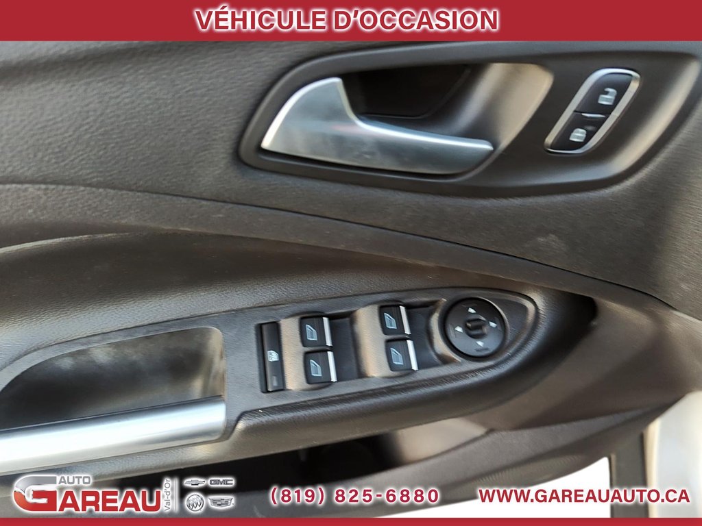 2017 Ford Escape SE in Val-d'Or, Quebec - 11 - w1024h768px