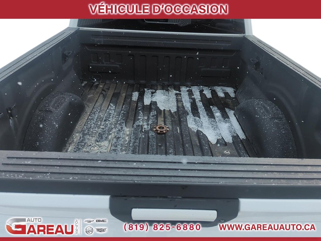 2018 Ford F-150 XLT in Val-d'Or, Quebec - 17 - w1024h768px