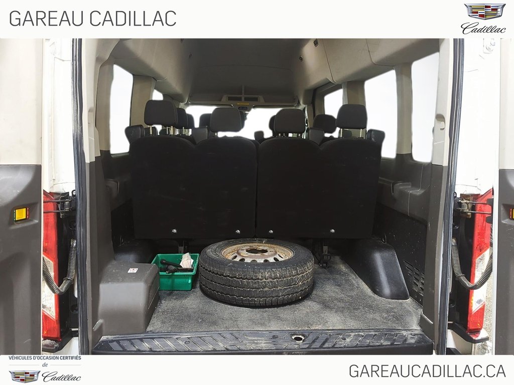 Ford Transit Passenger Wagon  2022 à Val-d'Or, Québec - 6 - w1024h768px