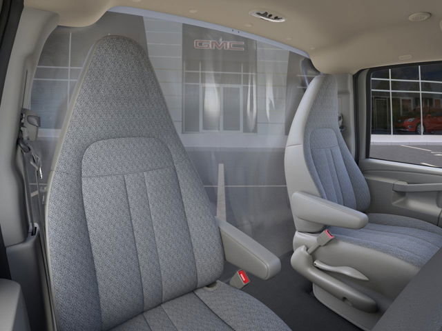 2025 GMC Savana Cutaway 3500 in Val-d'Or, Quebec - 6 - w1024h768px