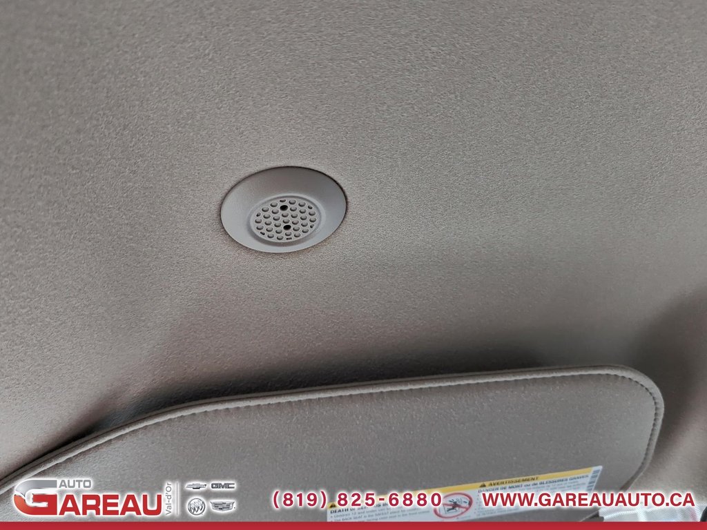 2025 GMC Savana Cutaway 3500 in Val-d'Or, Quebec - 17 - w1024h768px