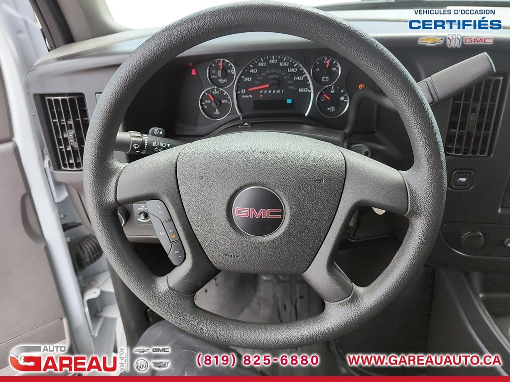 2024 GMC Savana Passenger in Val-d'Or, Quebec - 12 - w1024h768px