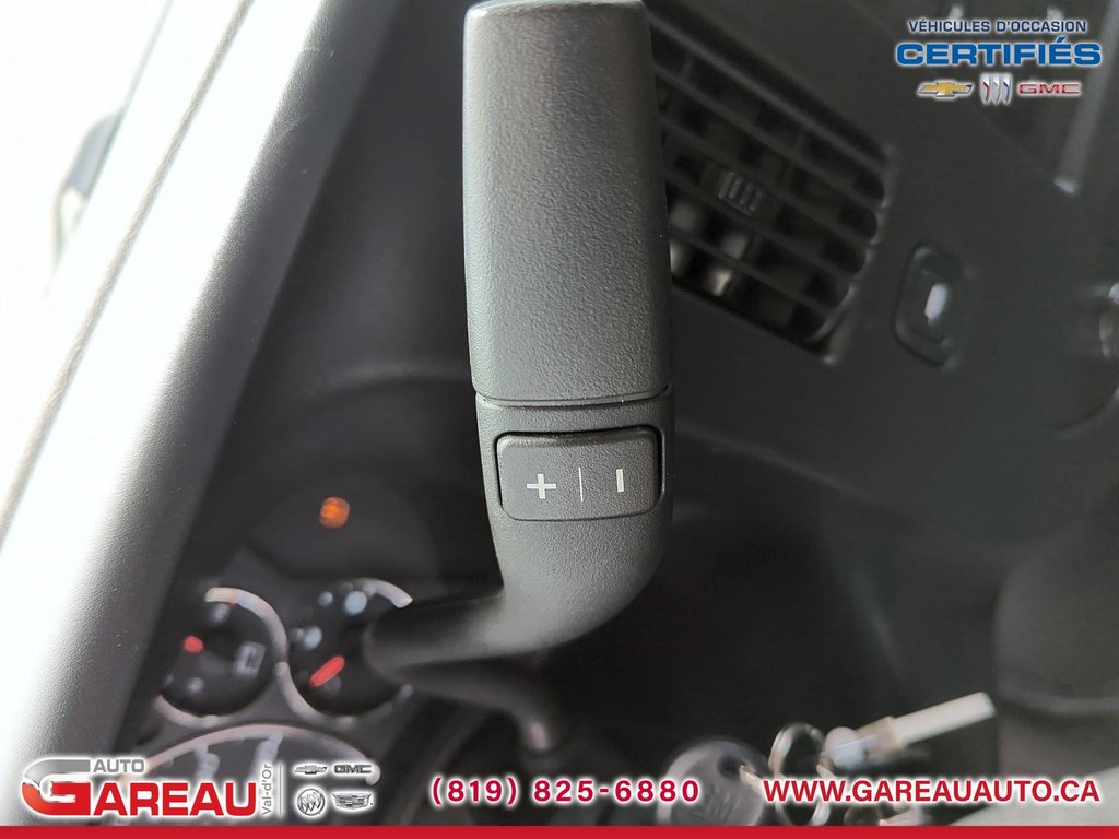 2024 GMC Savana Passenger in Val-d'Or, Quebec - 15 - w1024h768px