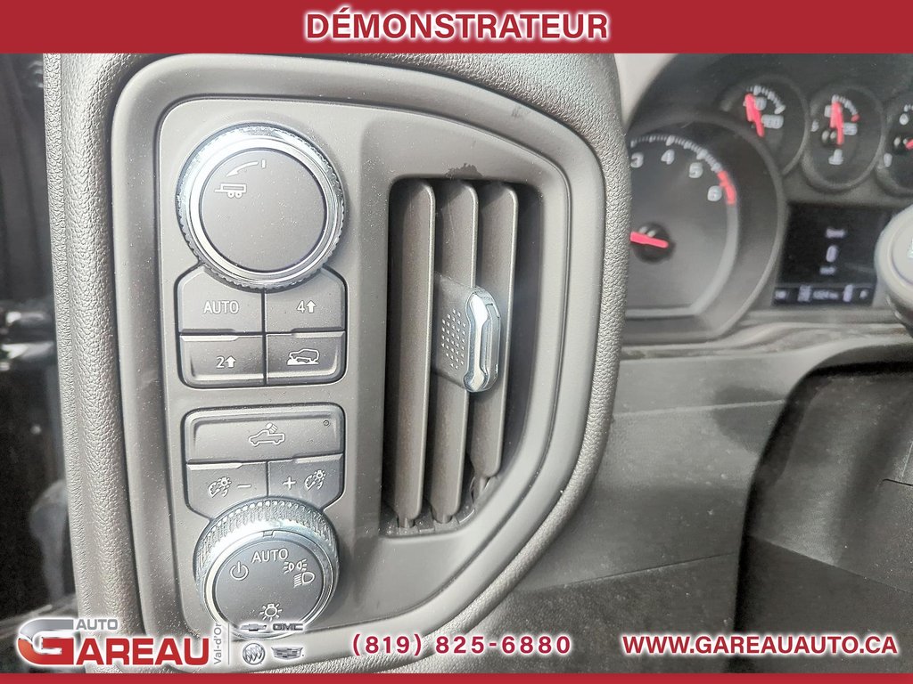 2026 GMC Sierra 1500 in Val-d'Or, Quebec - 16 - w1024h768px