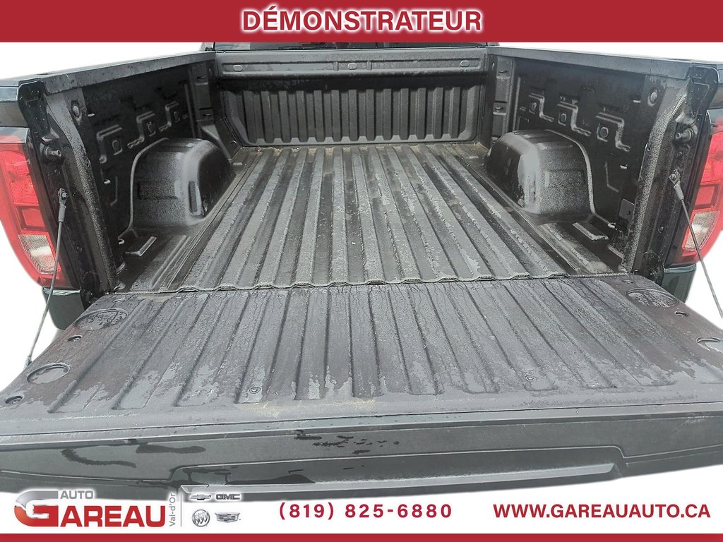 2026 GMC Sierra 1500 in Val-d'Or, Quebec - 17 - w1024h768px