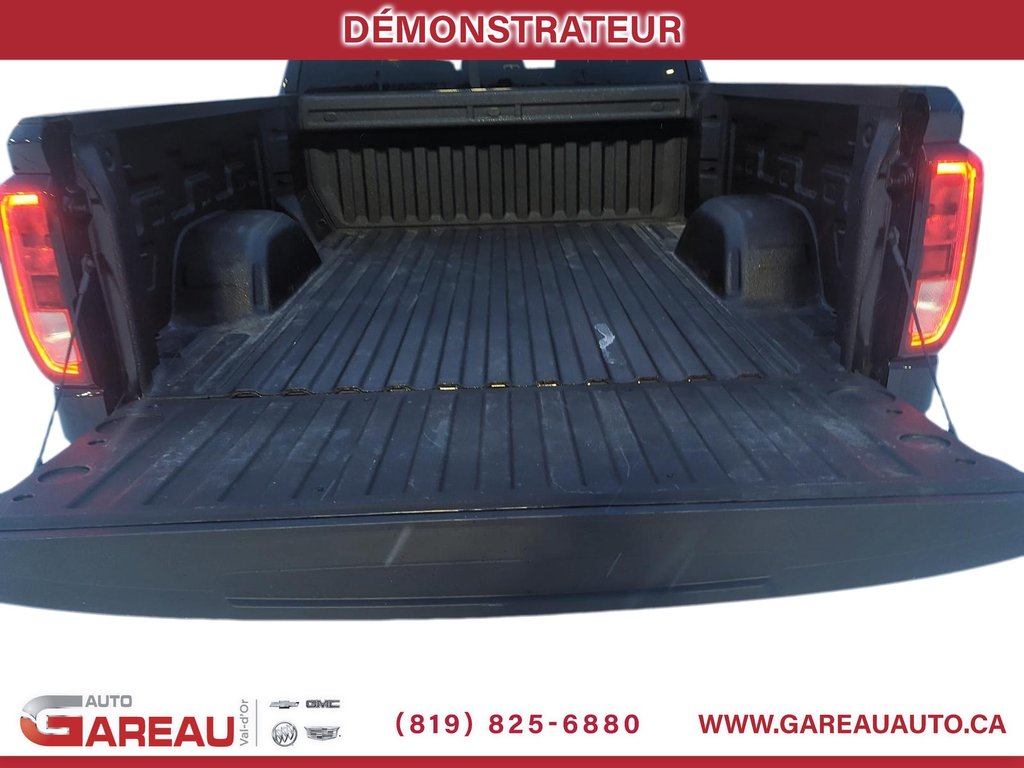 2026 GMC Sierra 1500 in Val-d'Or, Quebec - 17 - w1024h768px