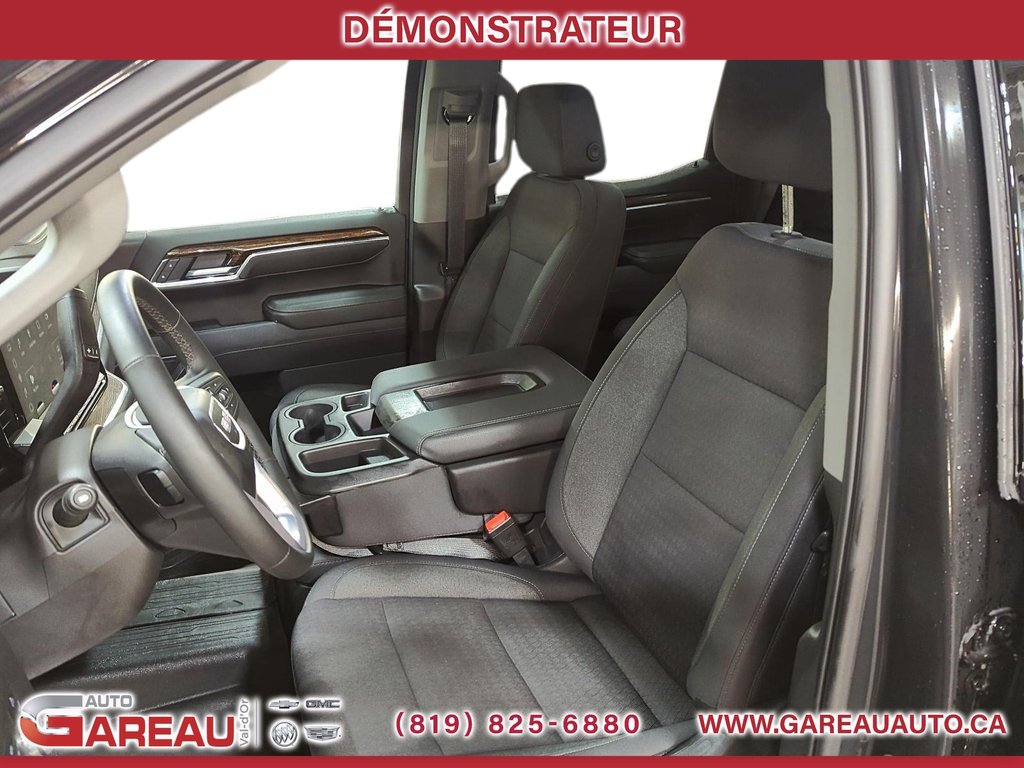 2026 GMC Sierra 1500 in Val-d'Or, Quebec - 9 - w1024h768px