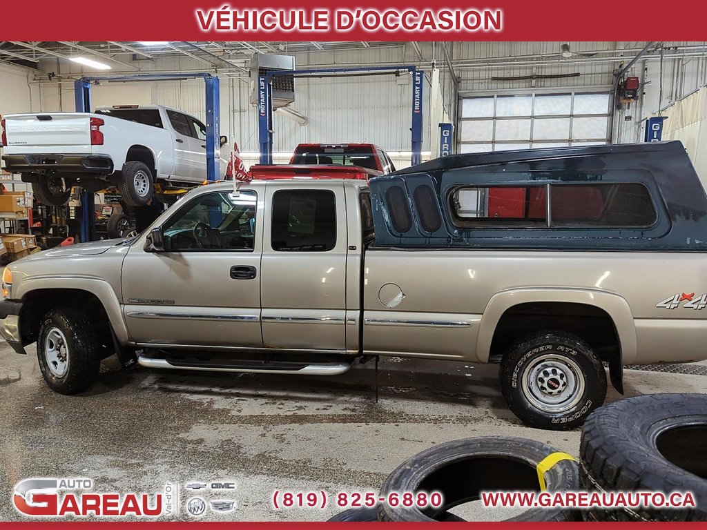 2002 GMC Sierra 2500HD in Val-d'Or, Quebec - 5 - w1024h768px