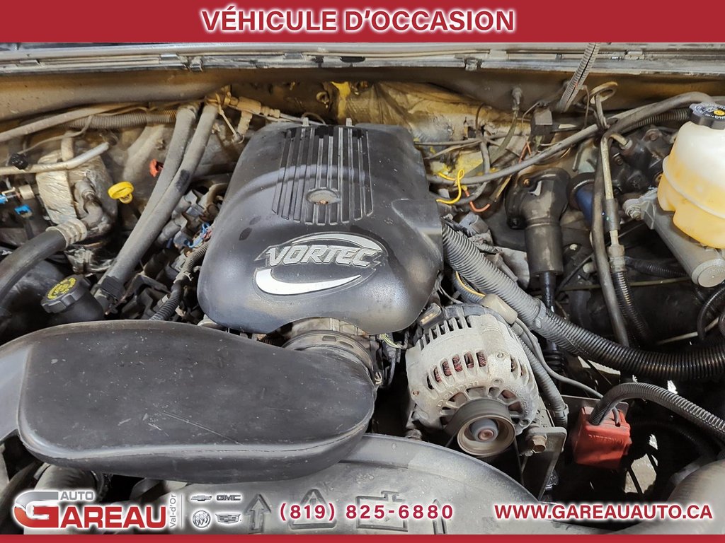 2002 GMC Sierra 2500HD in Val-d'Or, Quebec - 8 - w1024h768px