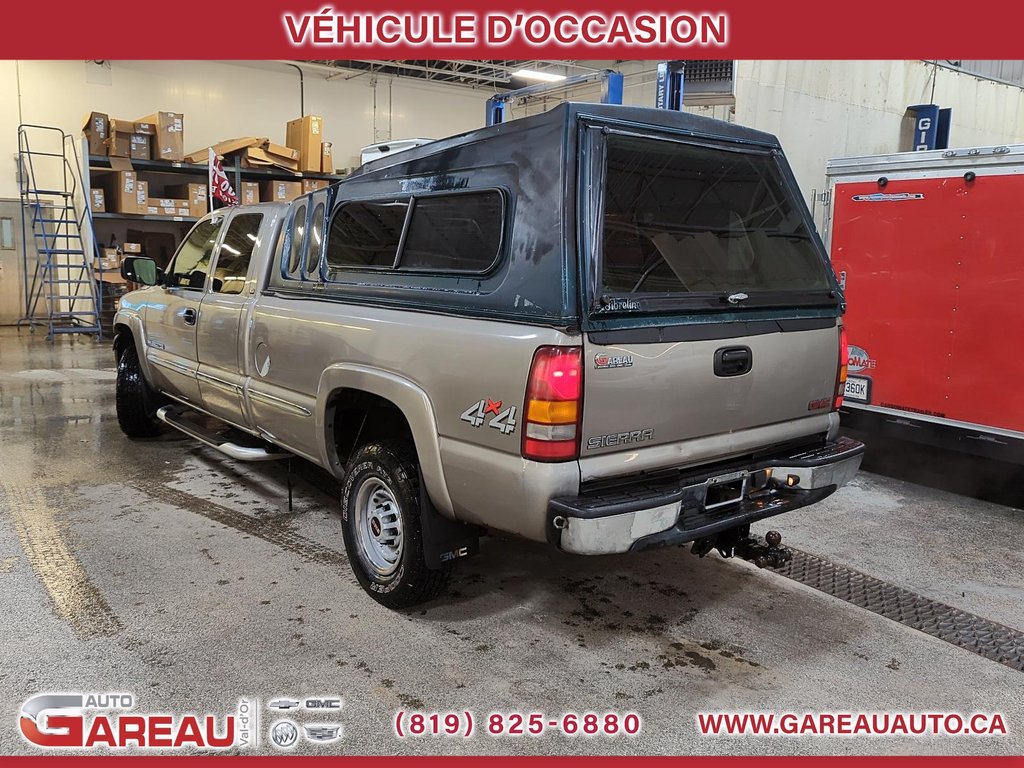 2002 GMC Sierra 2500HD in Val-d'Or, Quebec - 4 - w1024h768px