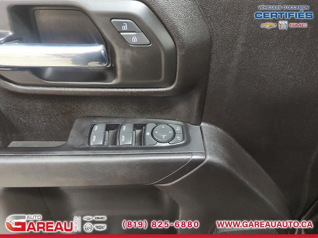 2023 GMC Sierra 2500HD Pro in Val-d'Or, Quebec - 11 - w1024h768px