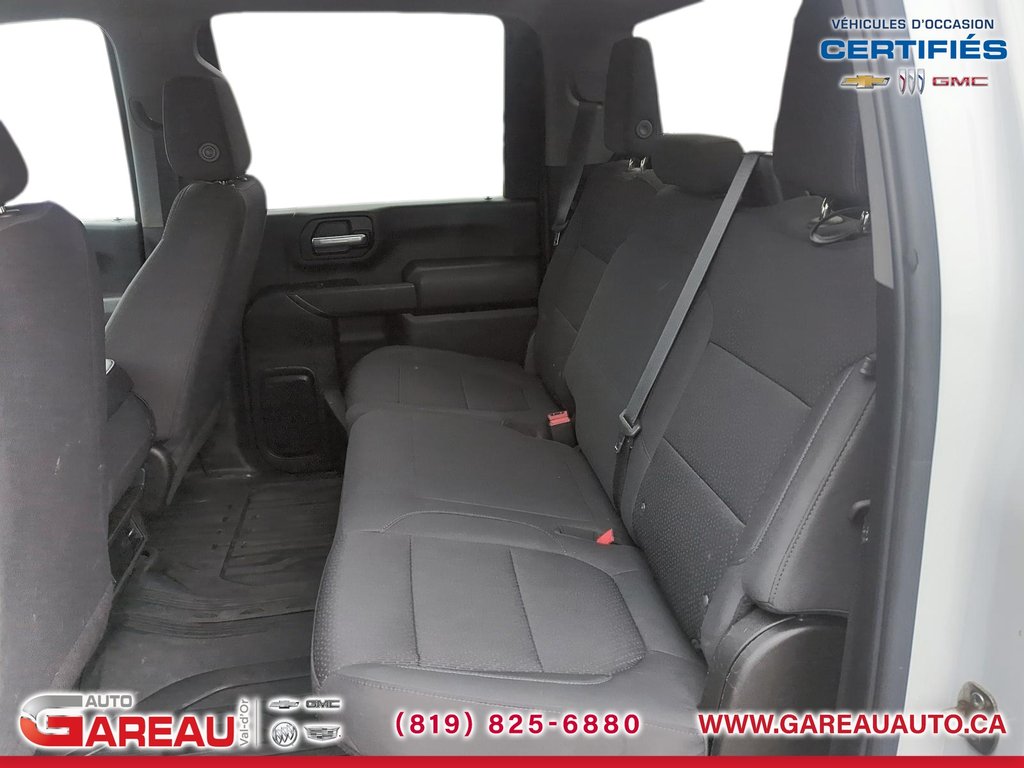 2021 GMC Sierra 3500HD PRO in Val-d'Or, Quebec - 22 - w1024h768px