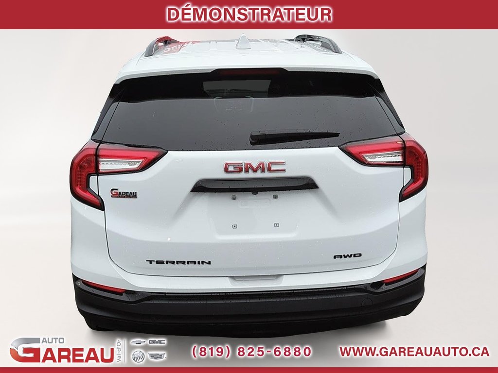 GMC Terrain  2024 à Val-d'Or, Québec - 3 - w1024h768px