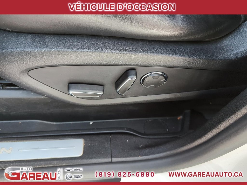 Lincoln MKC  2018 à Val-d'Or, Québec - 21 - w1024h768px