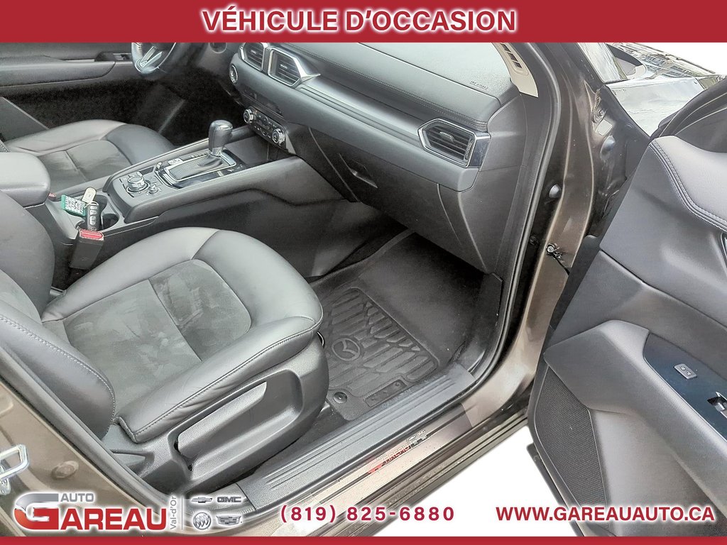 2017 Mazda CX-5 in Val-d'Or, Quebec - 25 - w1024h768px