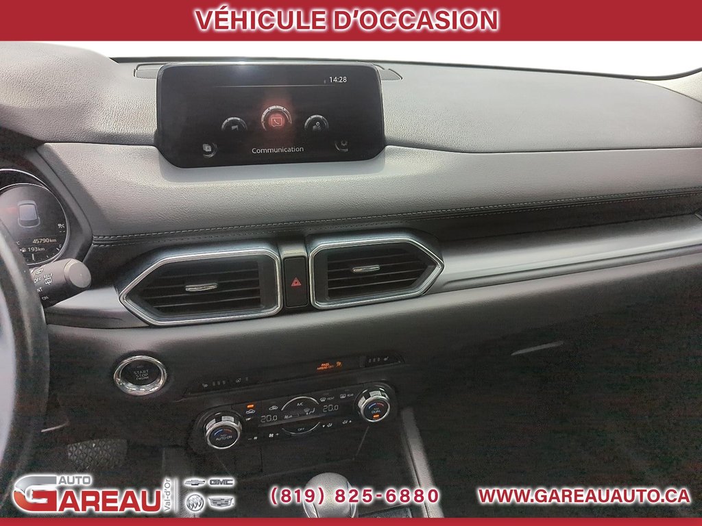 2017 Mazda CX-5 in Val-d'Or, Quebec - 14 - w1024h768px