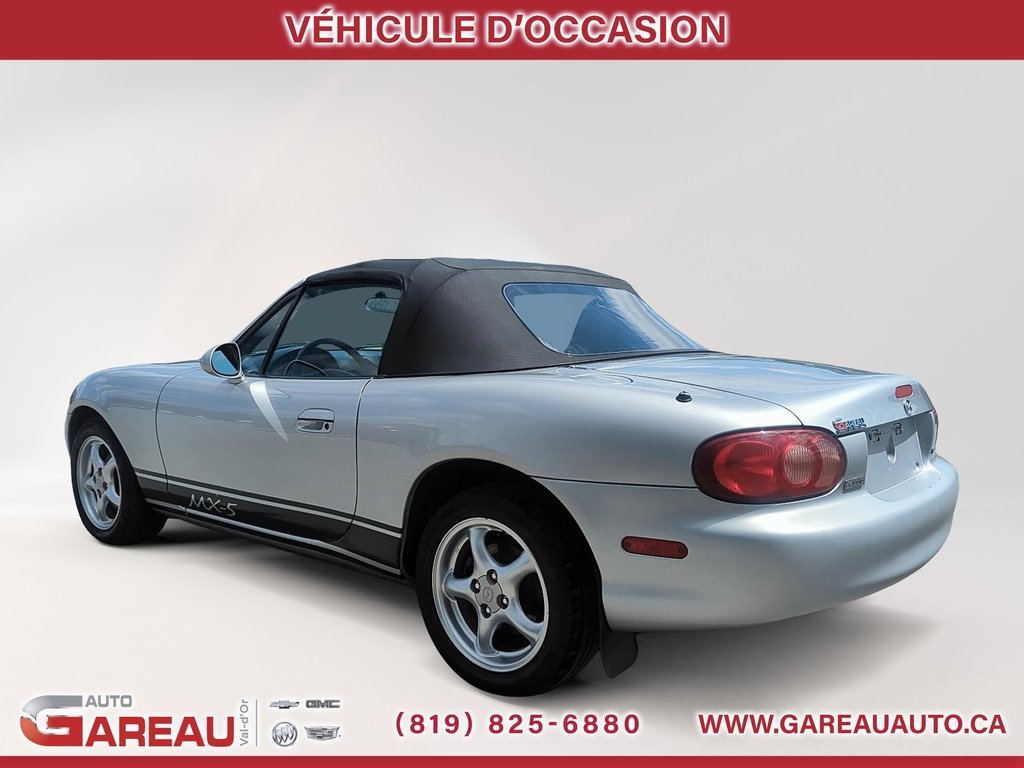 Mazda MX-5 Miata  2002 à Val-d'Or, Québec - 7 - w1024h768px