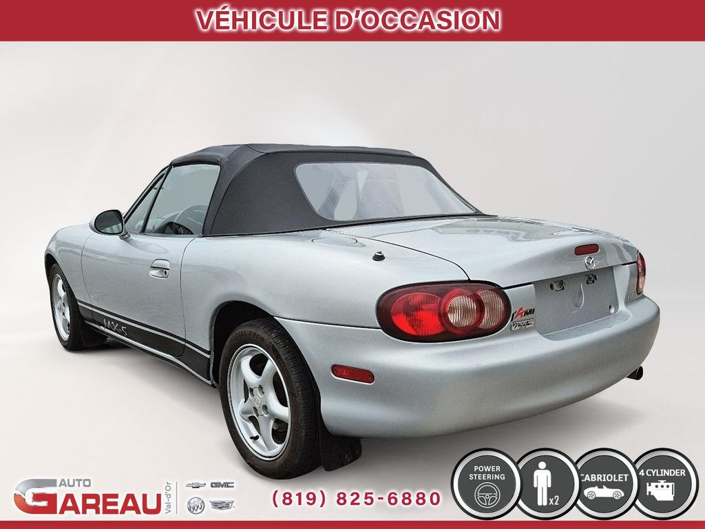 2002 Mazda MX-5 Miata in Val-d'Or, Quebec - 4 - w1024h768px