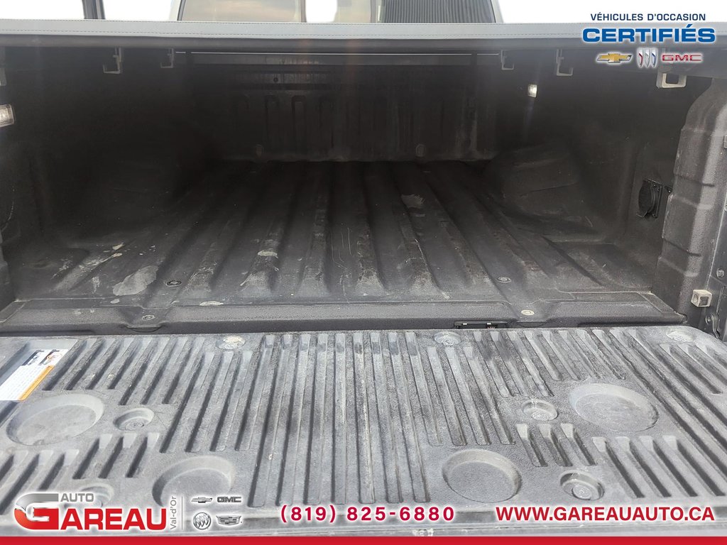 Nissan Frontier  2022 à Val-d'Or, Québec - 17 - w1024h768px
