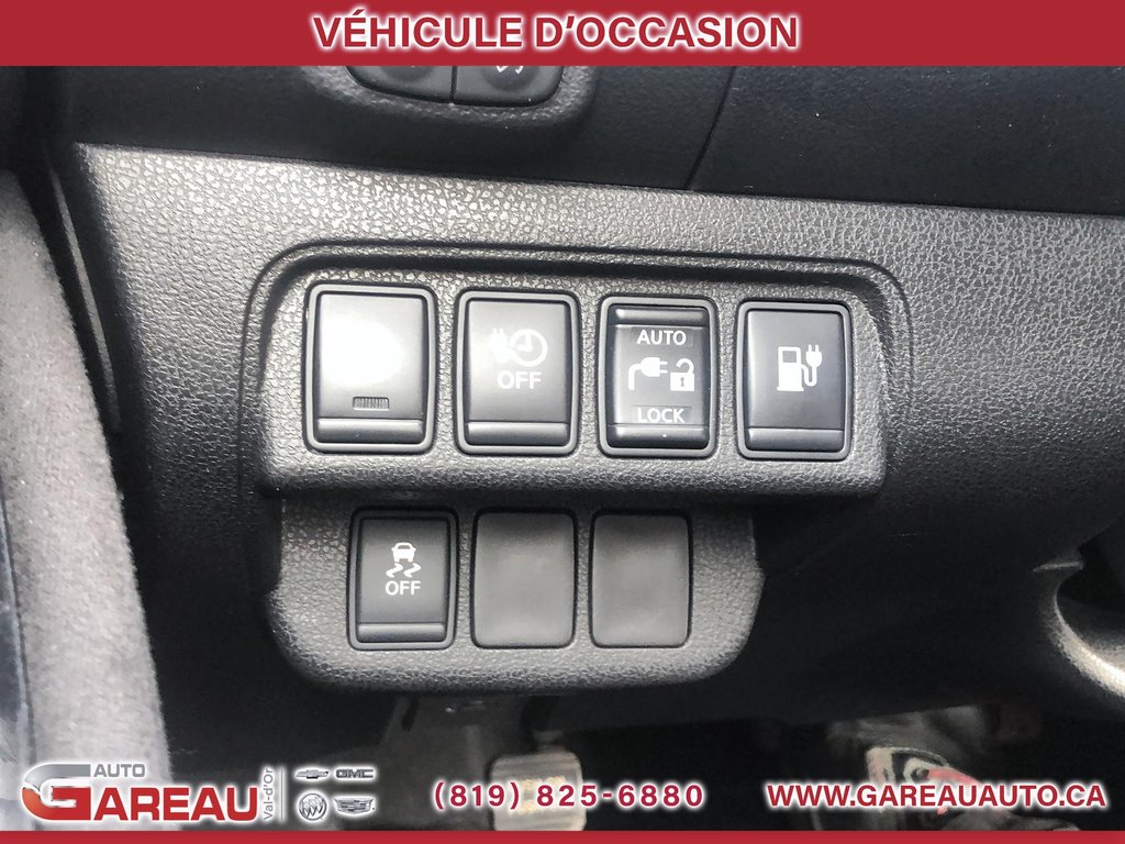 2014 Nissan Leaf in Val-d'Or, Quebec - 16 - w1024h768px
