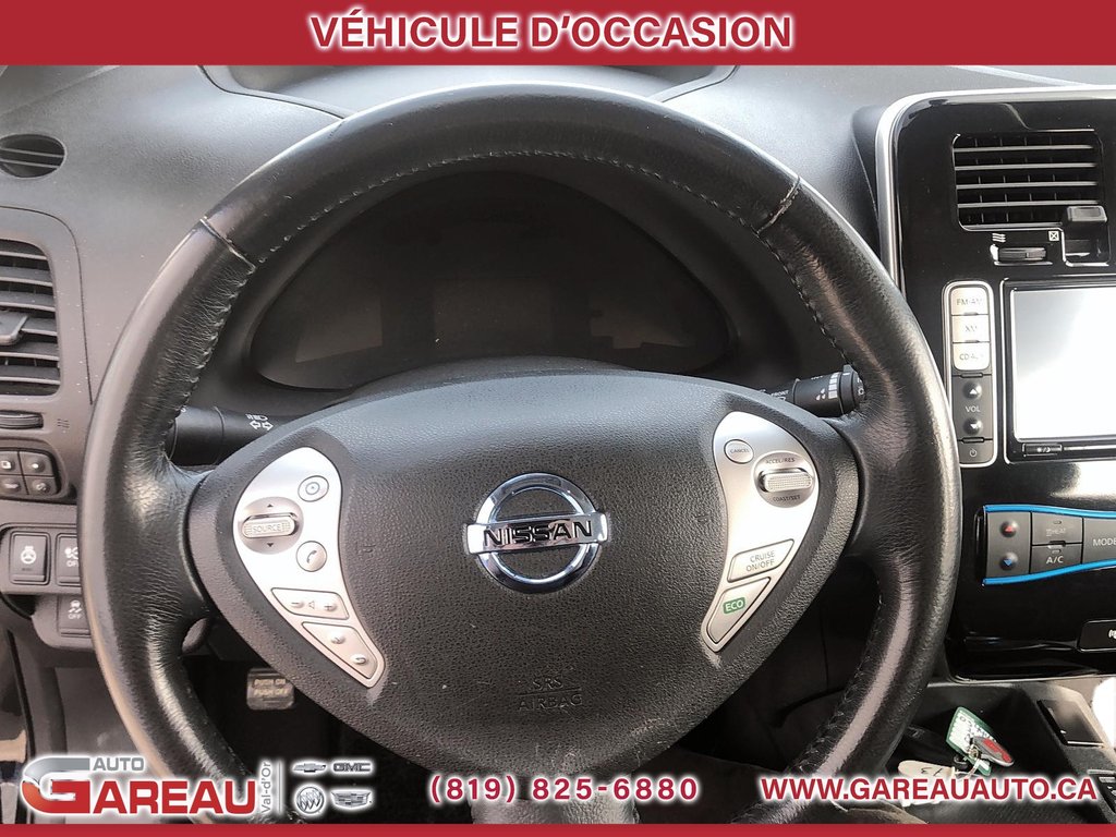 2014 Nissan Leaf in Val-d'Or, Quebec - 12 - w1024h768px