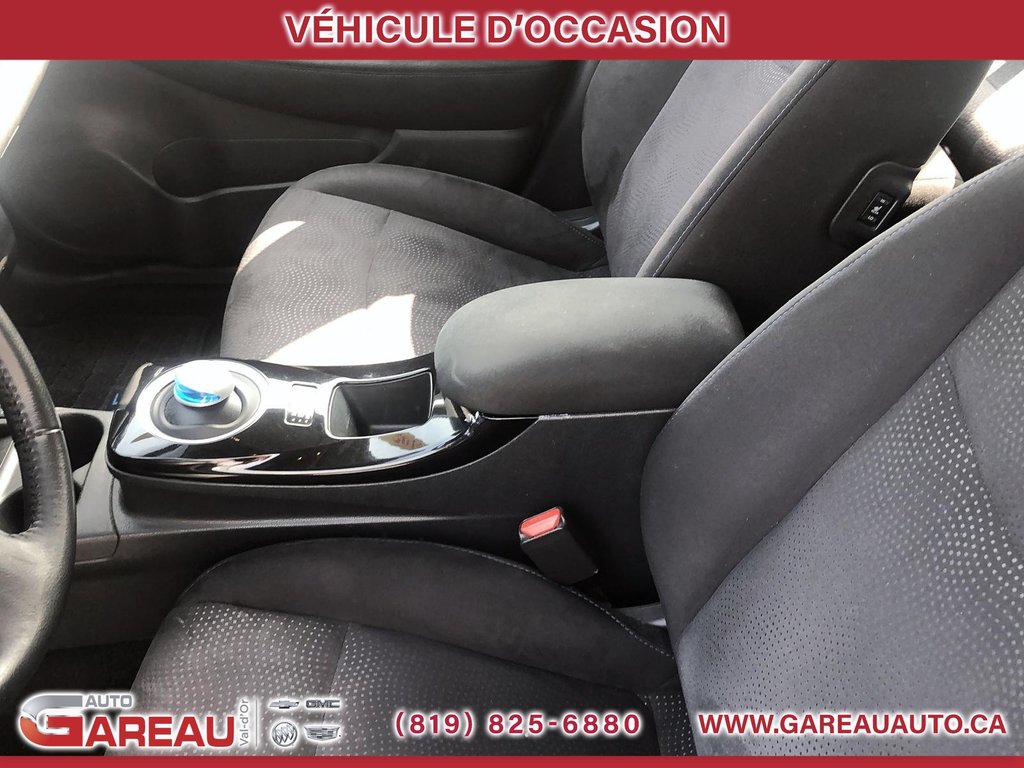 2014 Nissan Leaf in Val-d'Or, Quebec - 10 - w1024h768px